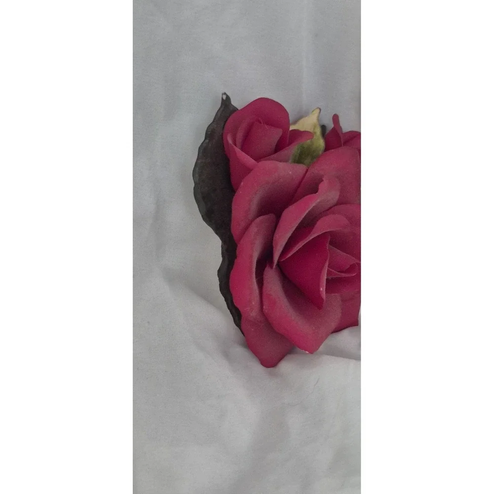 Handcrafted 💐 description